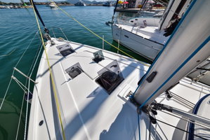 Oceanis 41.1 „4Play“ – fotka 10