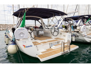 Oceanis 45 „Asteria - Standard line“ – fotka 1