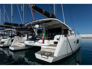 Lagoon 42 „Nacatuli - Standard line“ – fotka 1