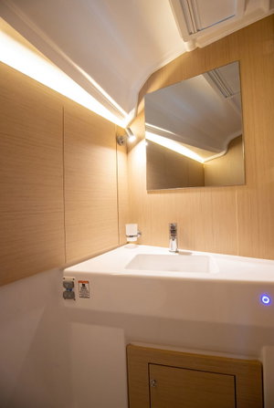 Oceanis 40.1 „Cupido - Comfort line“ – fotka 6