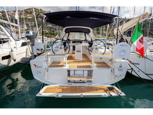 Oceanis 38.1 „Eos - Standard Line“ – fotka 1