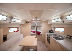 Oceanis 38.1 „Eos - Standard Line“ – fotka 2