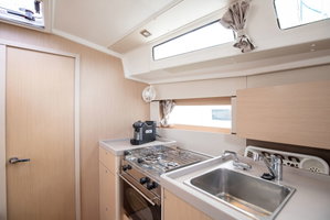 Oceanis 38.1 „Eos - Standard Line“ – fotka 6
