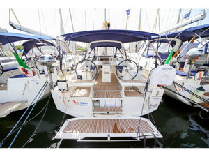 Oceanis 35.1 „Il Moro di Lamezia - Standard line“ – fotka 1