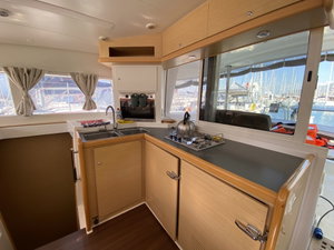Lagoon 400 „Winnie“ – fotka 6