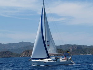Sun Odyssey 36i „Blue Sky“ – fotka 1