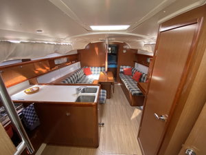 Oceanis 37 „Glen Rosa“ – fotka 7