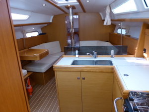 Sun Odyssey 36i „Scooby-Doo“ – fotka 6