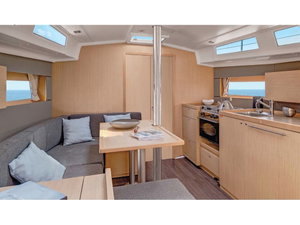 Oceanis 38.1 „Missy“ – fotka 10