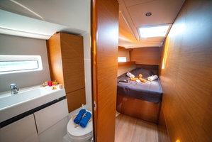Sun Odyssey 490