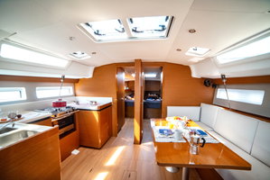 Sun Odyssey 490