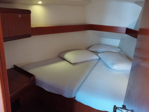 Oceanis 37 „MINA "Sails 2025"“ – fotka 15