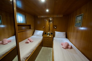 Perama Shipyards 102 „Elena“ – fotka 15