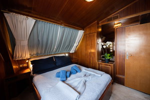 Perama Shipyards 102 „Elena“ – fotka 8