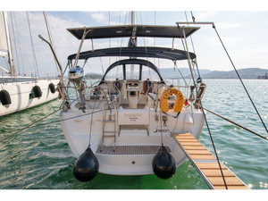 Sun Odyssey 43