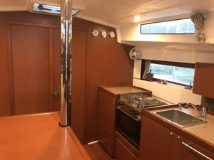 Oceanis 38.1 „Baby Dory“ – fotka 3