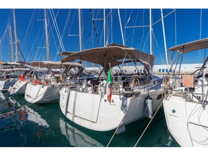 Sun Odyssey 440 „Nantes“ – fotka 1