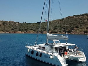 Lagoon 400 „Aurora“ – fotka 1