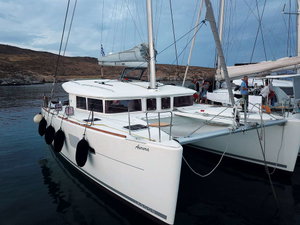 Lagoon 400 „Aurora“ – fotka 4