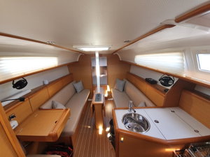 Sun Odyssey 33i „Aqua“ – fotka 5