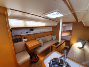 Sun Odyssey 33i „Aqua“ – fotka 21