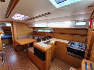 Sun Odyssey 409 „T-Punch“ – fotka 13