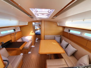 Sun Odyssey 409 „T-Punch“ – fotka 6