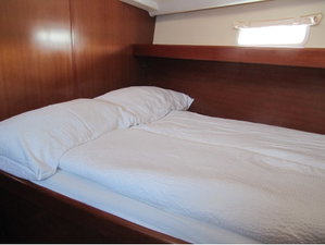 Oceanis 393