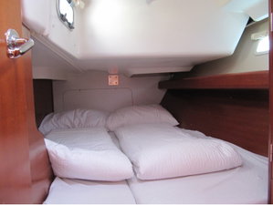 Oceanis 393
