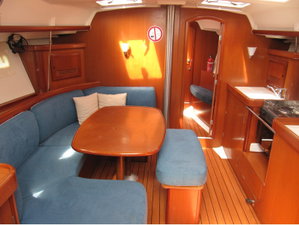 Oceanis 393