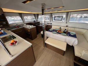 Lagoon 46 „GALAXY (air condition, generator, water maker) _Skippered Only_“ – fotka 2