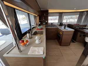 Lagoon 46 „KALISI MOU (air condition, generator, water maker) _Skippered Only_“ – fotka 14