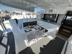 Lagoon 46 „KALISI MOU (air condition, generator, water maker) _Skippered Only_“ – fotka 10