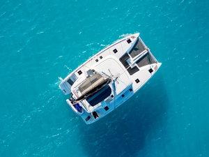 Lagoon 46 „KALISI MOU (air condition, generator, water maker) _Skippered Only_“ – fotka 3
