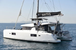 Lagoon 42 „AKTIS (air condition, generator, watermaker)“ – fotka 4