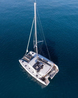 Lagoon 42 „AKTIS (air condition, generator, watermaker)“ – fotka 17
