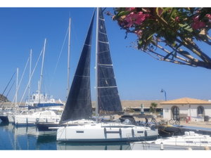 Sun Odyssey 410 „The song is you“ – fotka 1