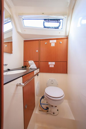 Bavaria Cruiser 46 „Kyveli“ – fotka 3