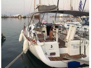 Oceanis 37 „WIND OF CHANGE“ – fotka 1