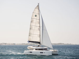 Lagoon 42 „Blade“ – fotka 1