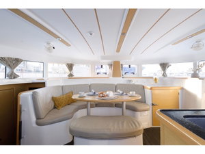 Lagoon 380 S2 „Astra“ – fotka 17