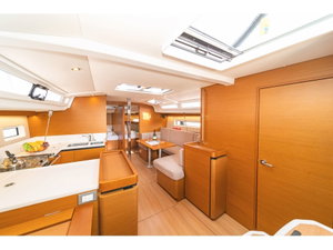Sun Odyssey 440 „Esperos“ – fotka 2
