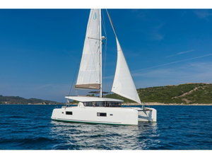 Lagoon 42 „Pulsar“ – fotka 1