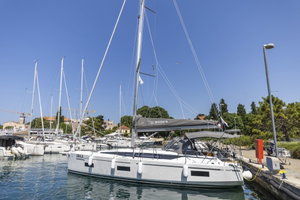 Bavaria C42 „Maraschino“ – fotka 29