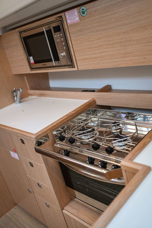 Bavaria C42 „Mauvic“ – fotka 51