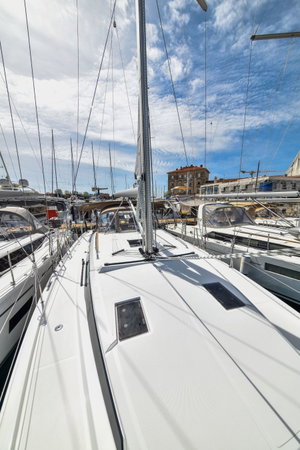 Bavaria C42 „Mauvic“ – fotka 13