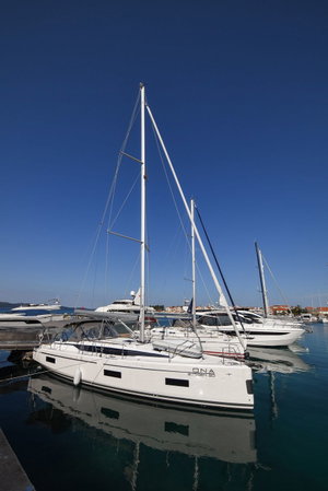 Bavaria C42 „Dna“ – fotka 6
