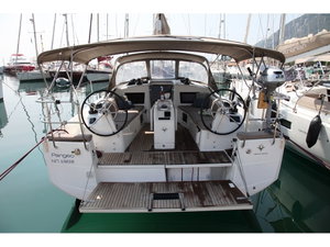 Sun Odyssey 410 „PANGEO“ – fotka 1