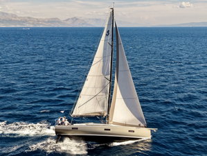 First 44 „CHECKMATE“ – fotka 5