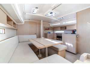 Oceanis 40.1 „Oneiros - Comfort line“ – fotka 2